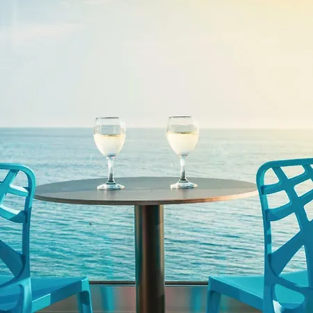 Arxontiko Hotell Himare