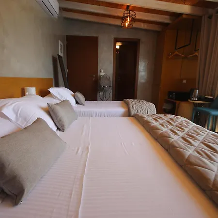 Hotel Arxontiko Himarë