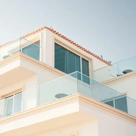 Arxontiko Ξενοδοχείο 4*