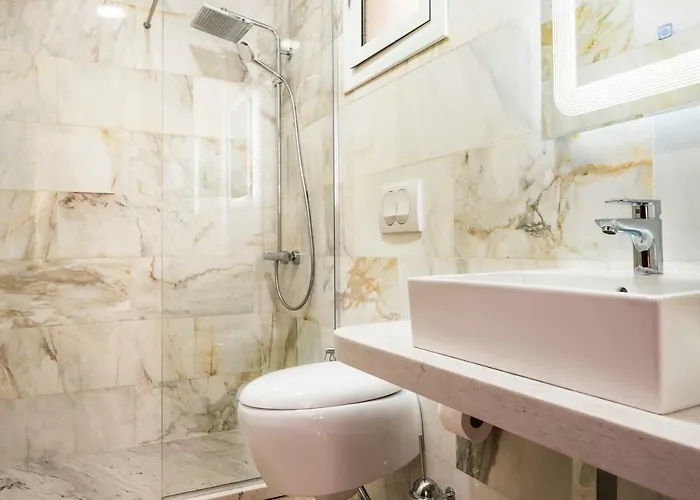 Hotel Arxontiko Himare